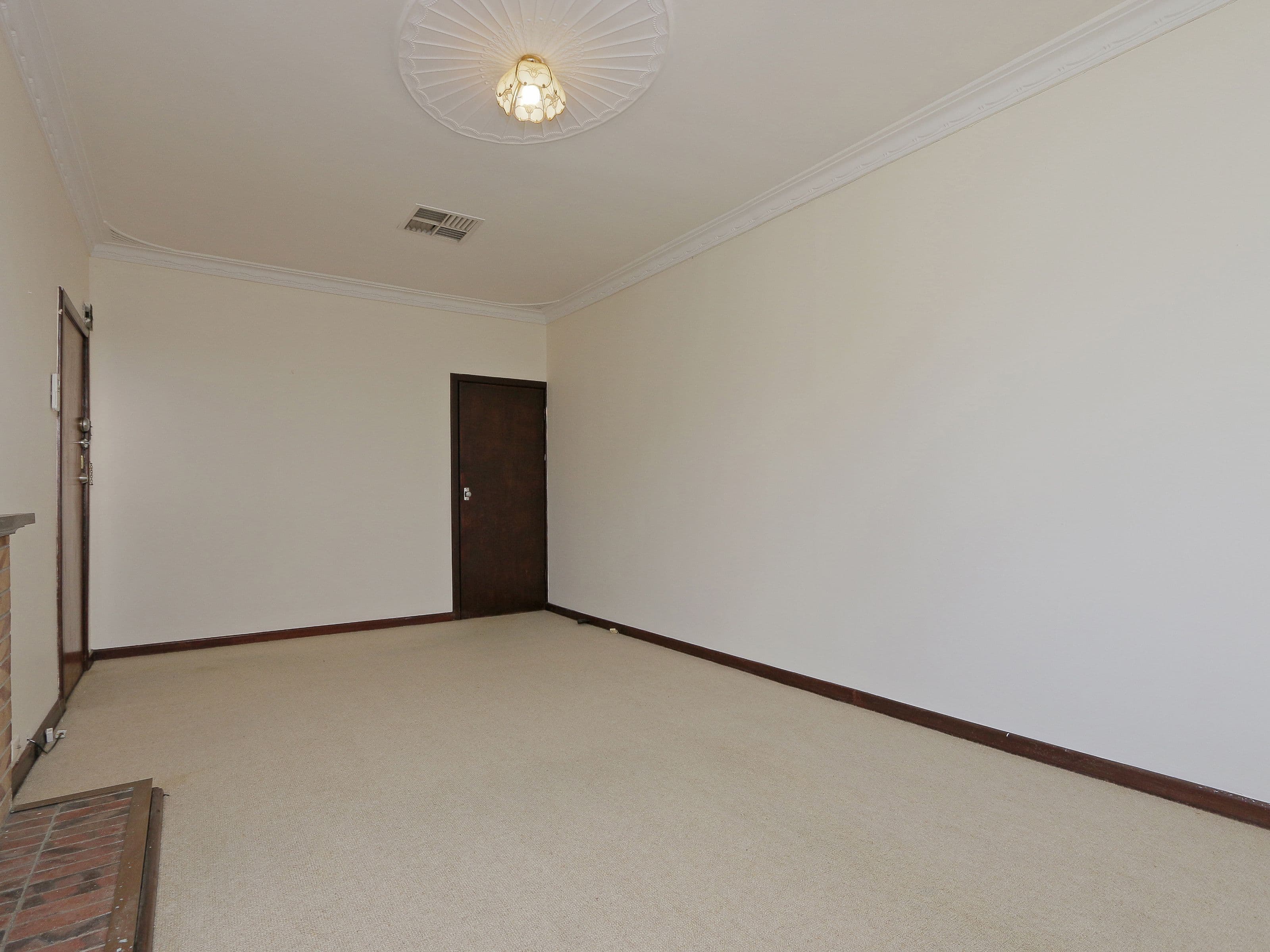 18 Donaldson Street, Queens Park WA 6107, Queens Park - Thumbnail 7