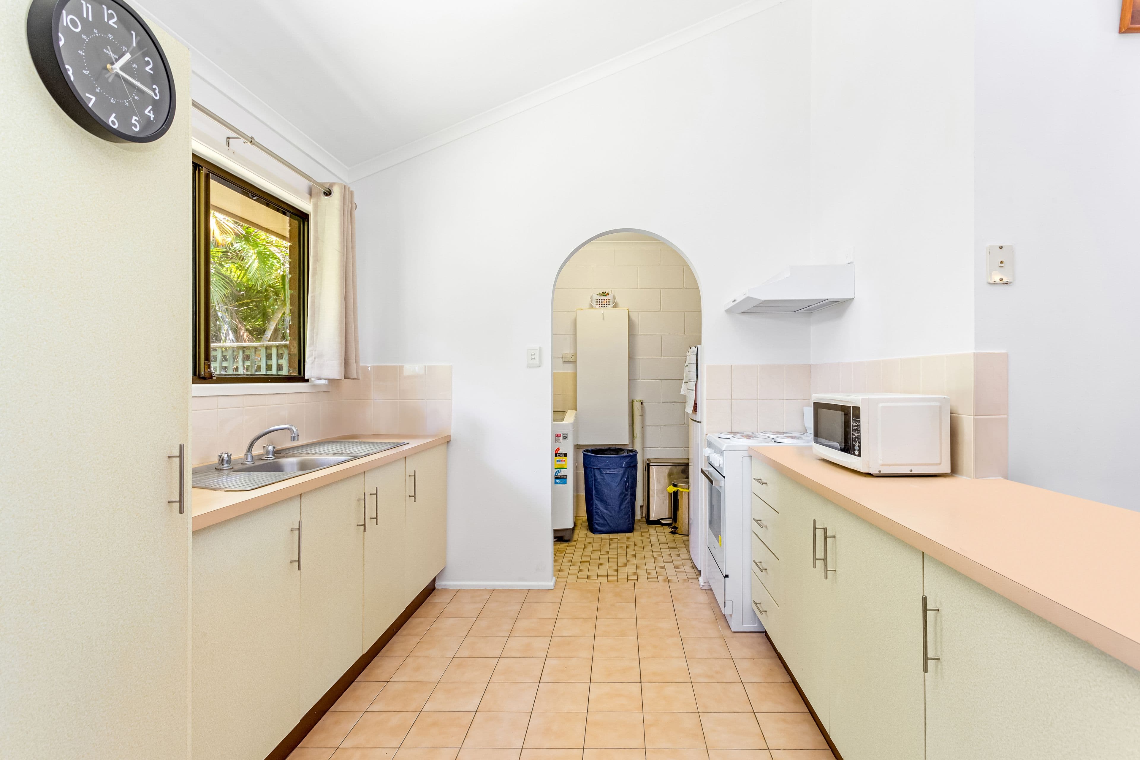 14-24 Elma Street, Cooee Bay QLD 4703, Cooee Bay - Thumbnail 4