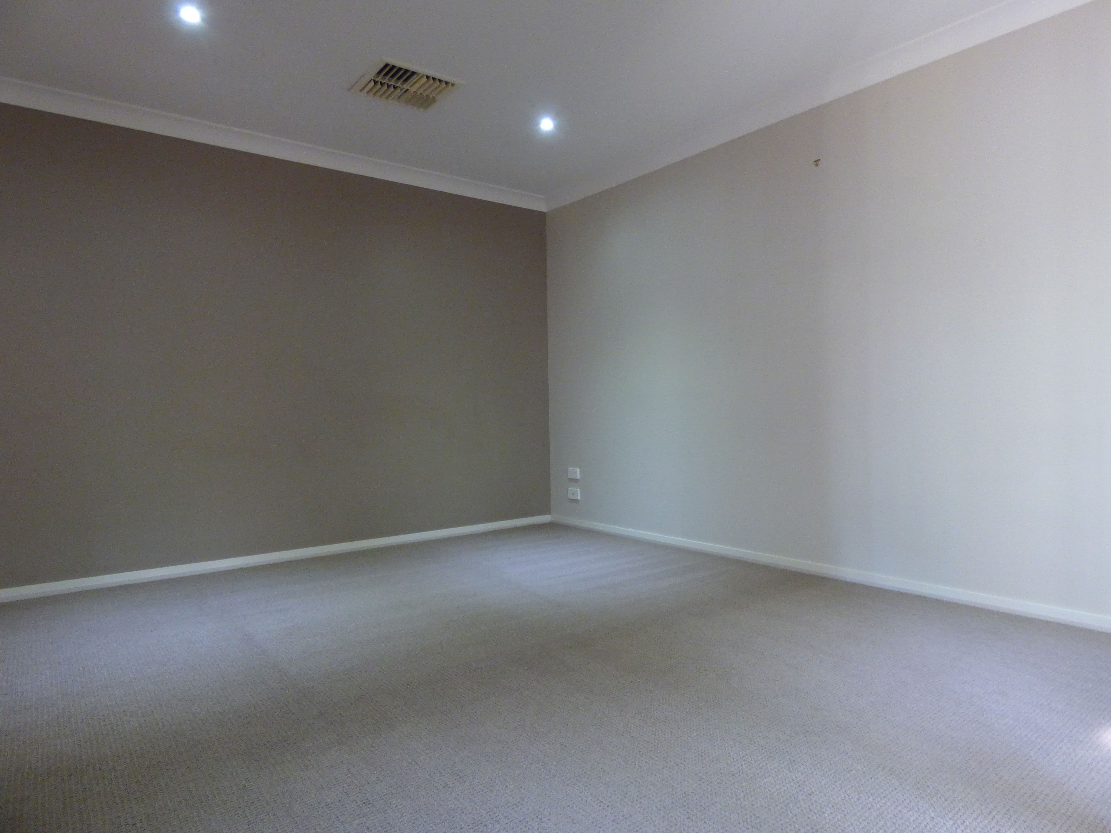 8 Avoca Place, Parkes NSW 2870, Parkes - Thumbnail 8