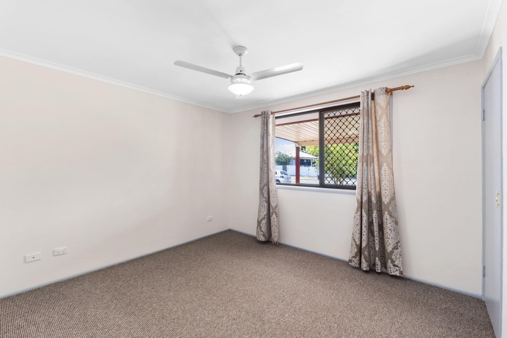 33 Jubilee Street, Caboolture QLD 4510, Caboolture - Thumbnail 3