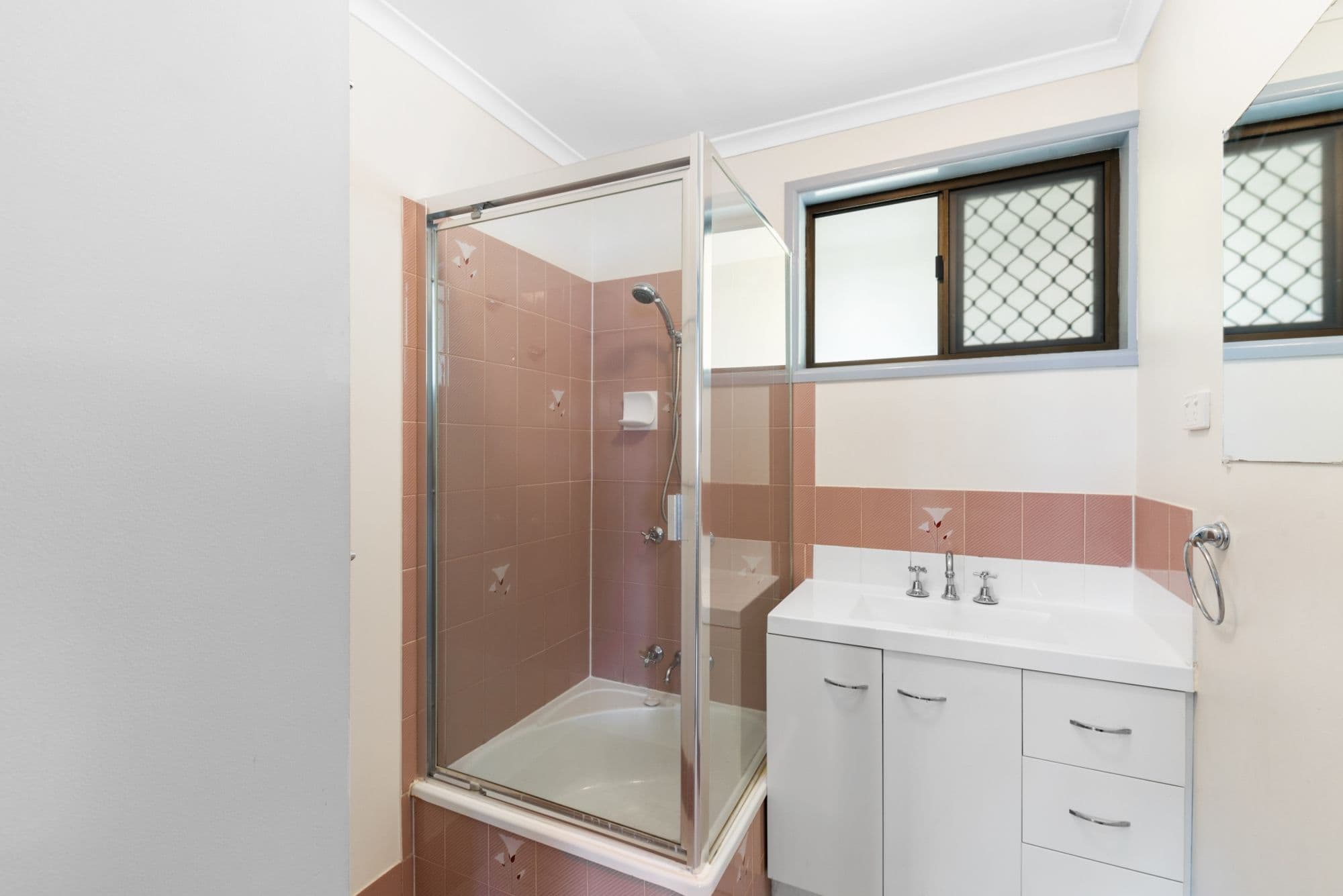 33 Jubilee Street, Caboolture QLD 4510, Caboolture - Thumbnail 5