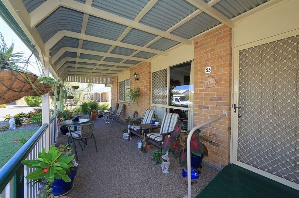20 Vasey Street, AVENELL HEIGHTS QLD 4670, Avenell Heights - Thumbnail 2