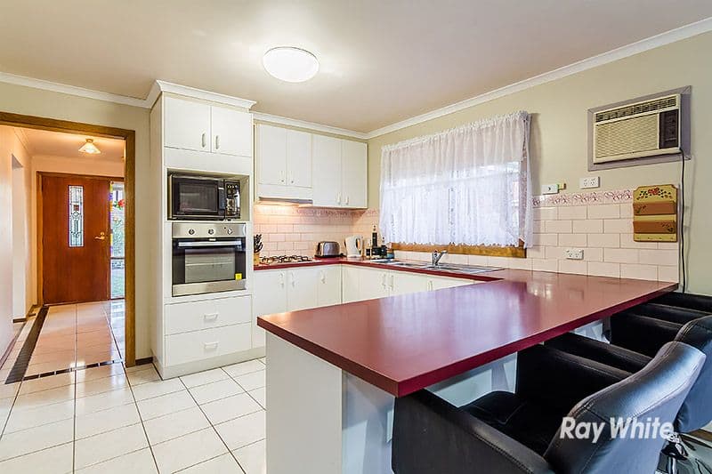 14 Elda Court, Cranbourne North VIC 3977, Cranbourne North - Thumbnail 2