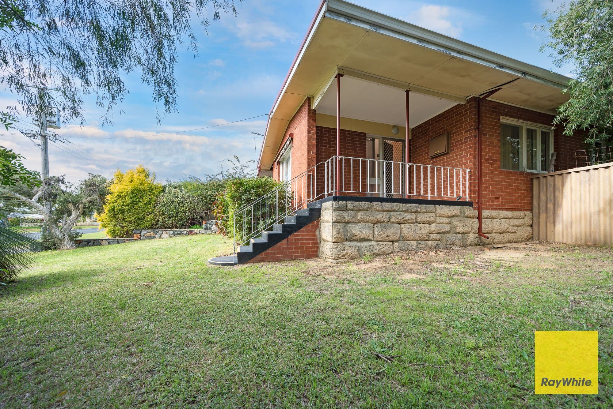 57 Harford Way, Girrawheen WA 6064, Girrawheen - Thumbnail 3