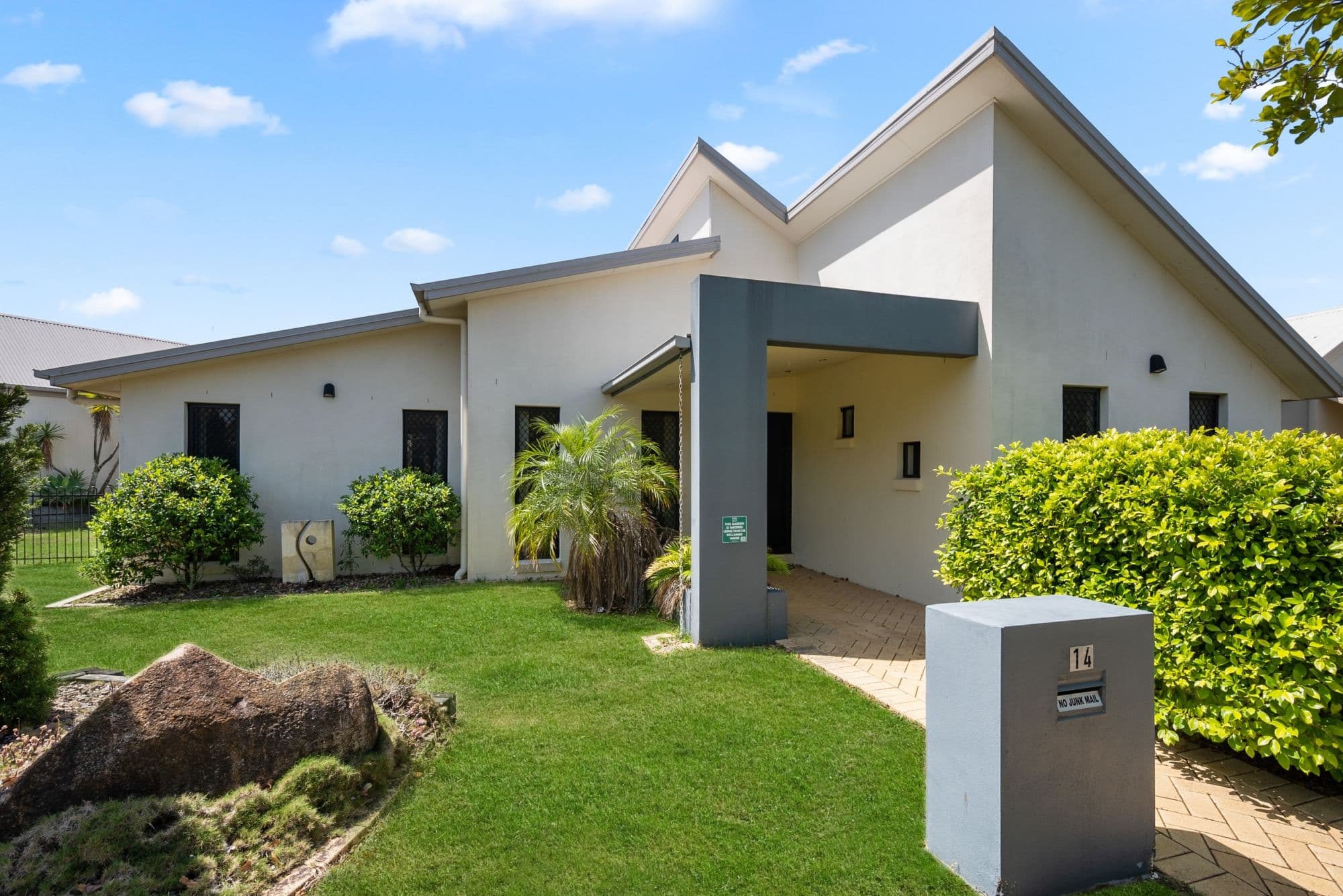 14 Pinnock Crescent, North Lakes QLD 4509, North Lakes - Thumbnail 3