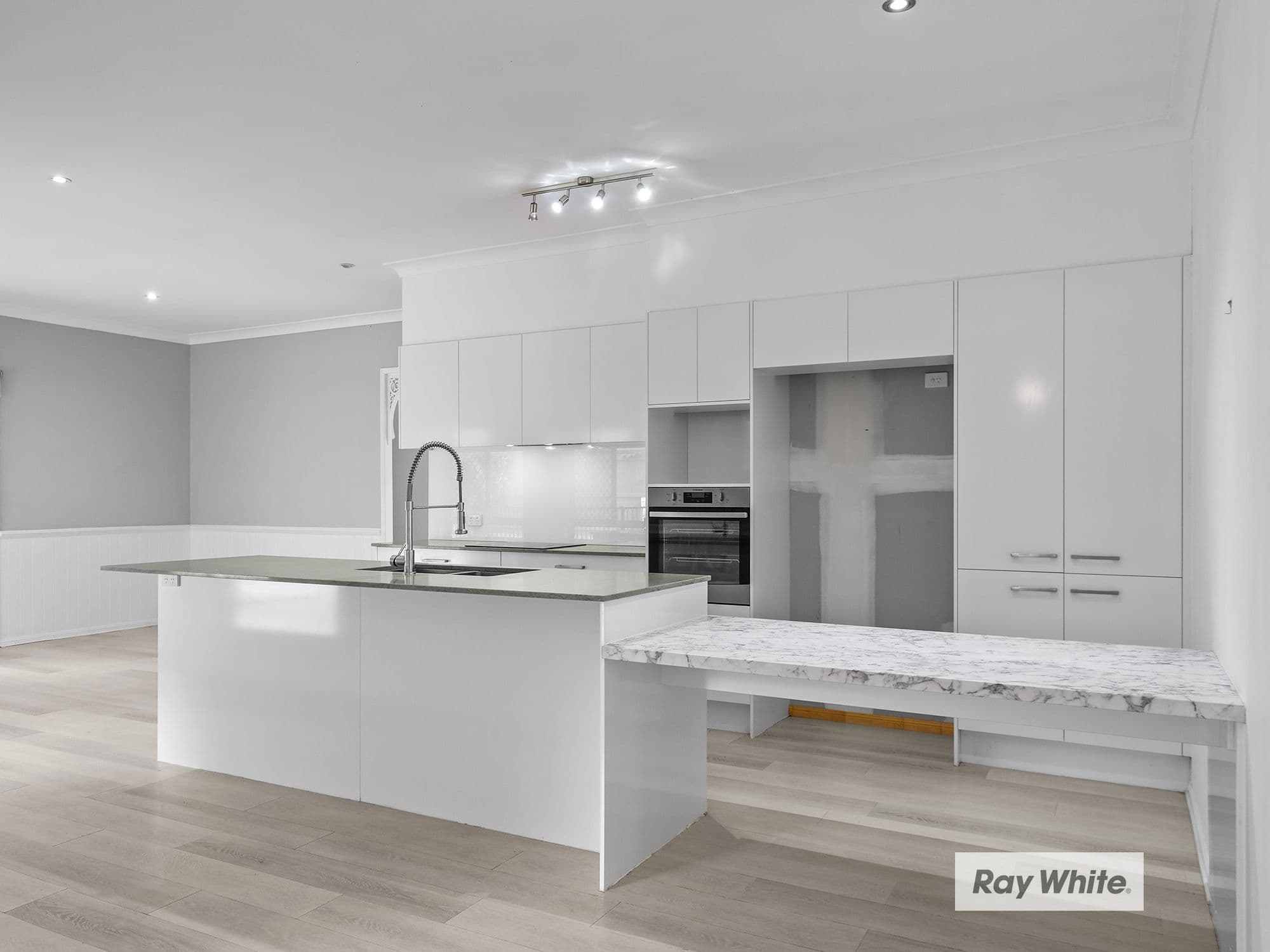 3 Moran Crescent, Forest Lake QLD 4078, Forest Lake - Thumbnail 2