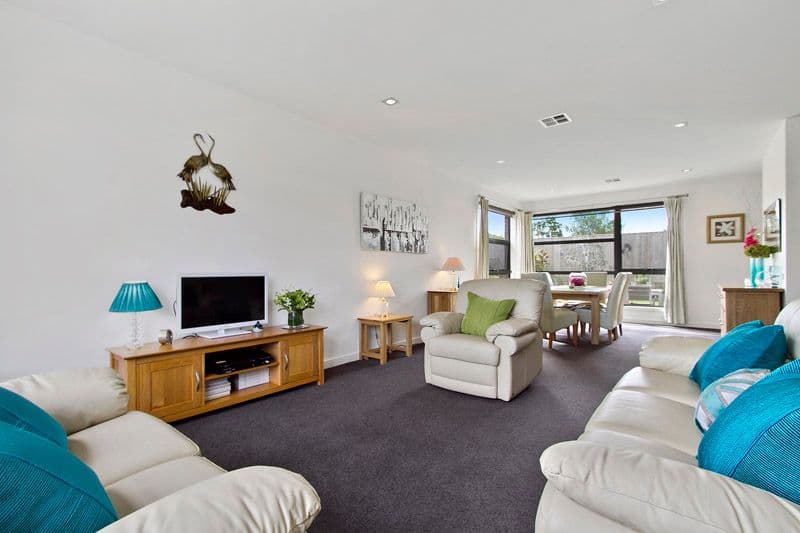 25 Ashberg Drive, WATERWAYS VIC 3195, Waterways - Thumbnail 3