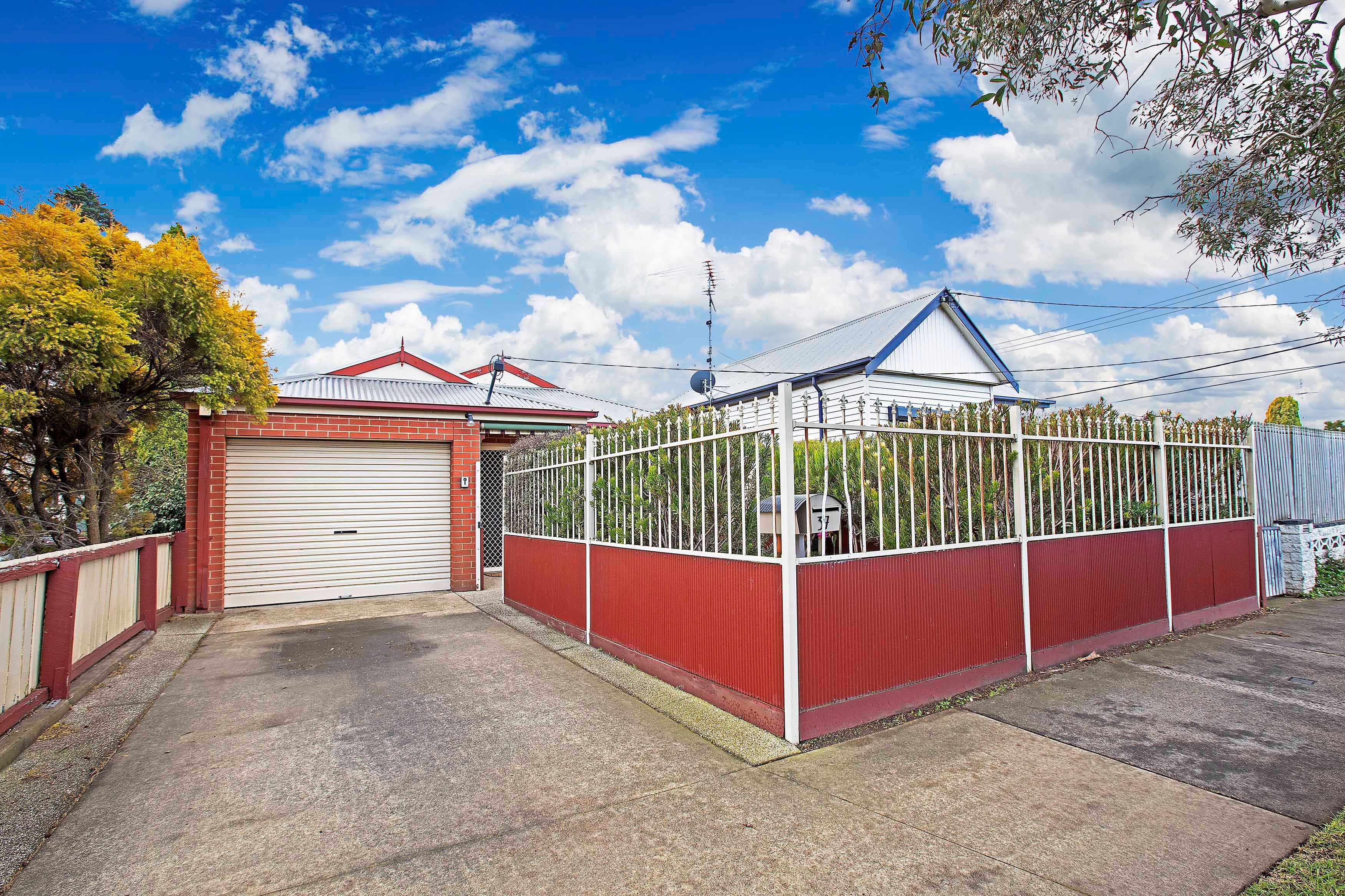37 Townsend Road, Whittington VIC 3219, Whittington - Thumbnail 2