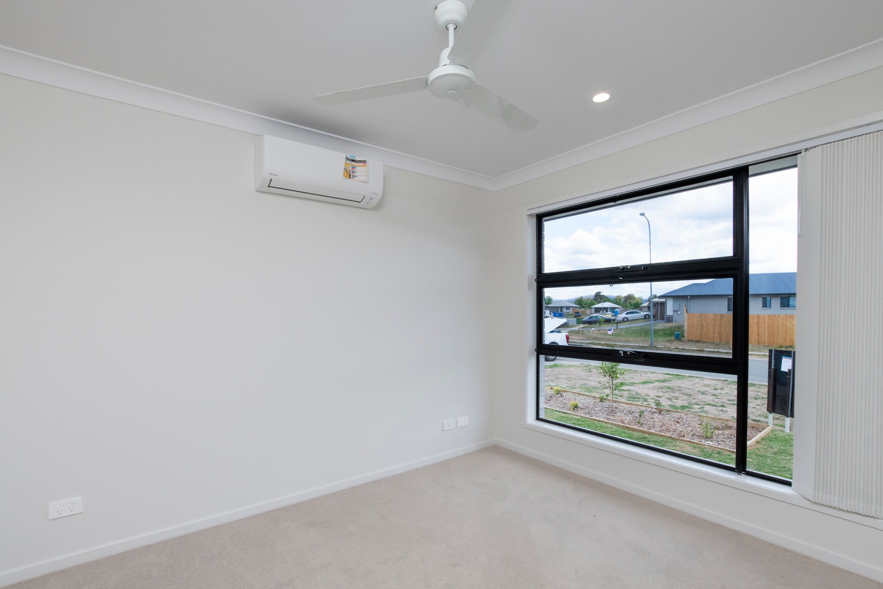 11 Hardy Drive, Laidley North QLD 4341, Laidley North - Thumbnail 2