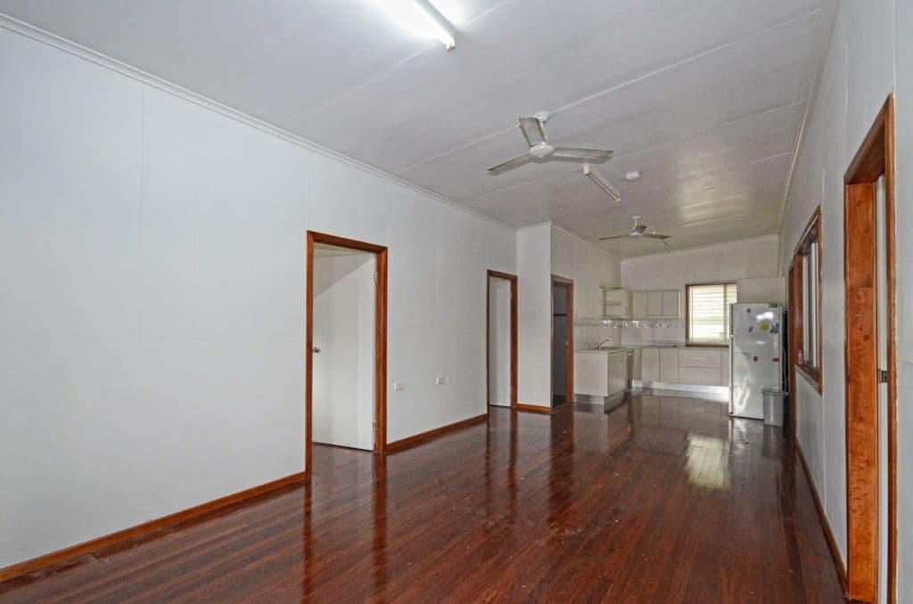 109 Grevillea Street, Biloela QLD 4715, Biloela - Thumbnail 3