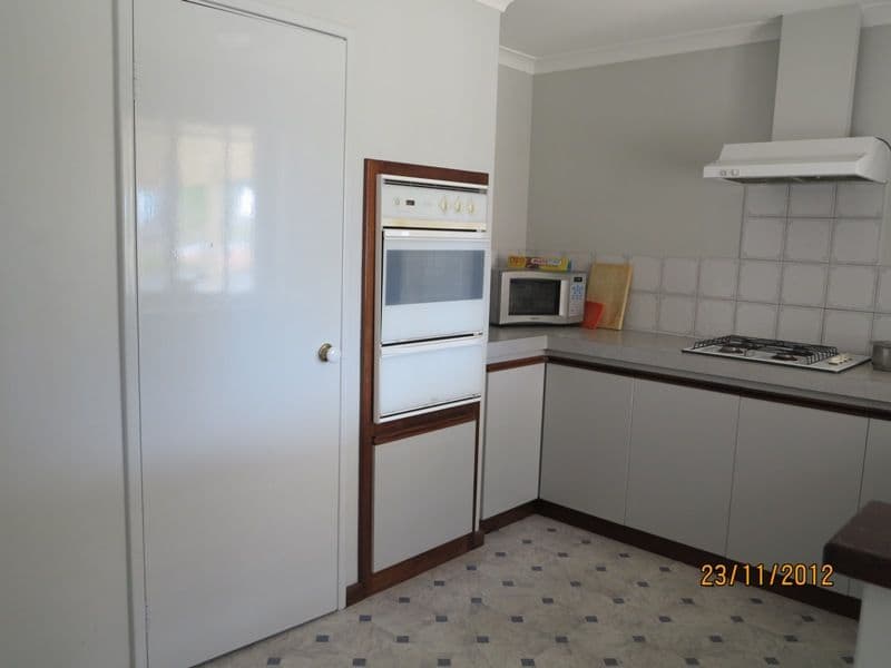16 Milford Street, GERALDTON WA 6530, Geraldton - Thumbnail 6