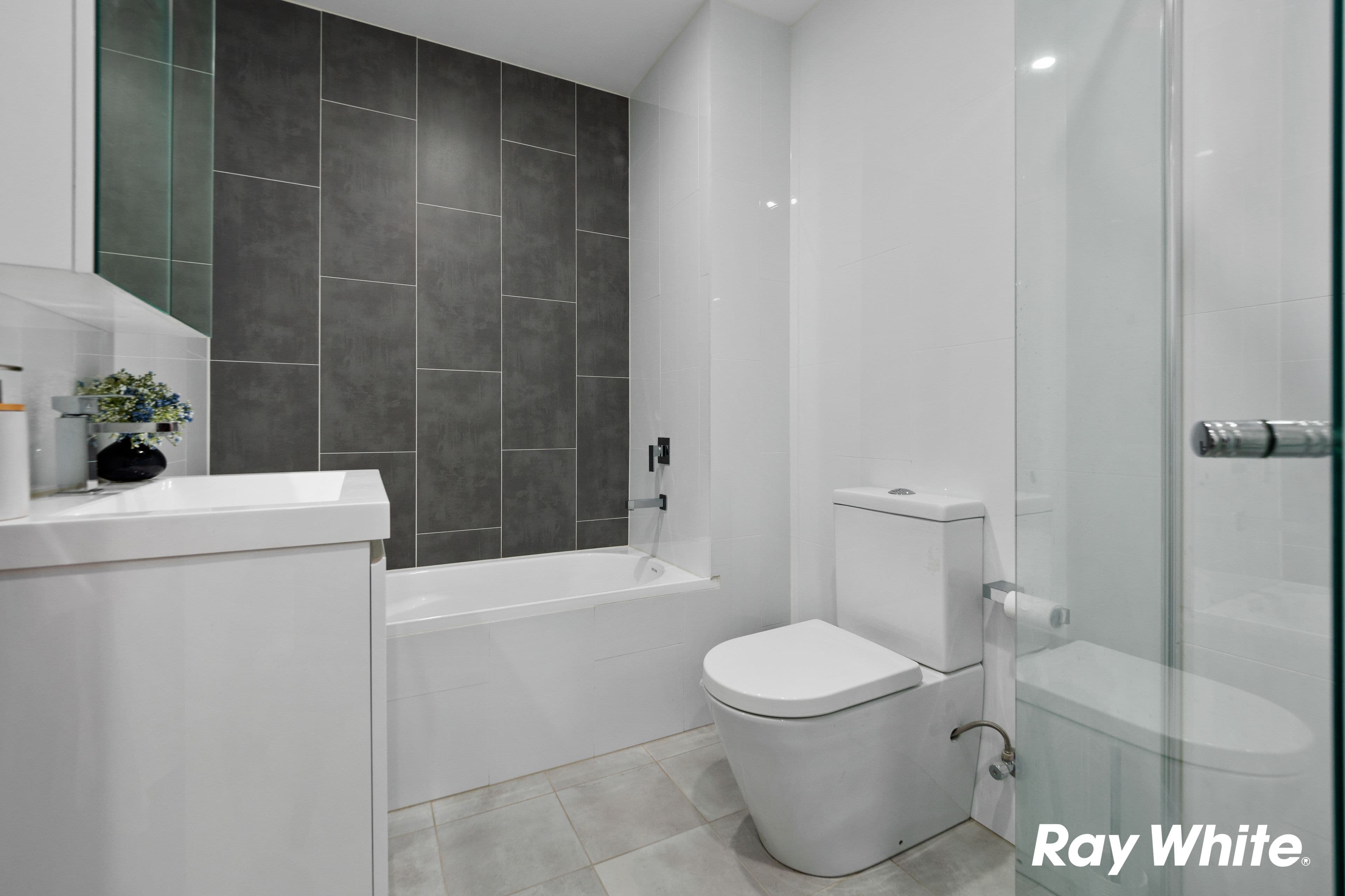 4 Gerberra Place, Kellyville NSW 2155, Kellyville - Thumbnail 5