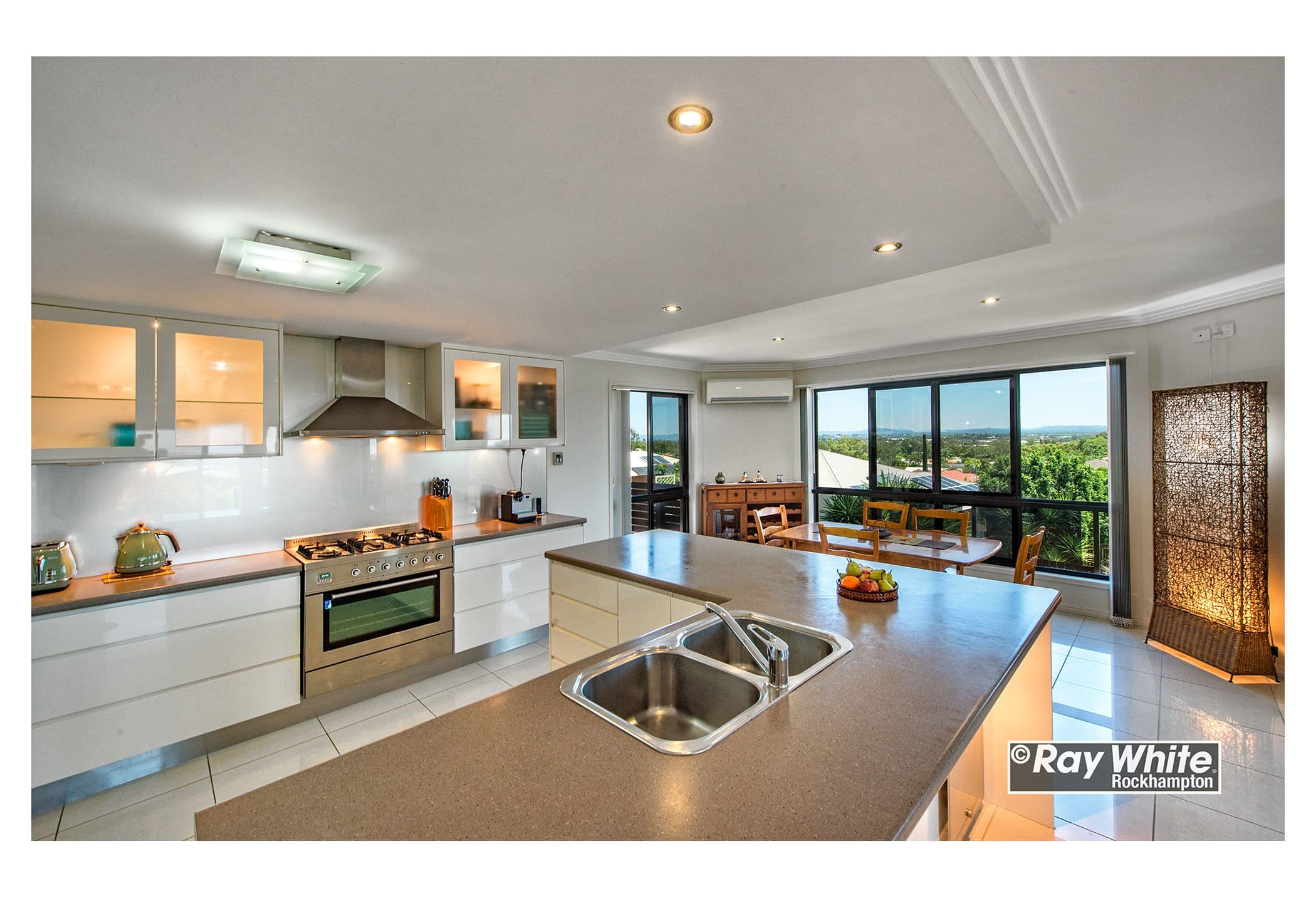 2 Kenmare Court, Norman Gardens QLD 4701, Norman Gardens - Thumbnail 3