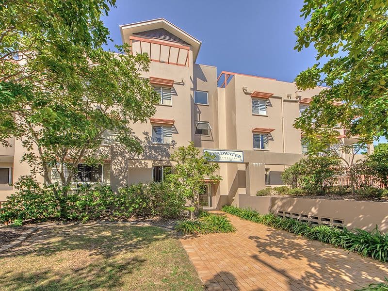 18 Parker Street, LABRADOR QLD 4215, Labrador - Image 1