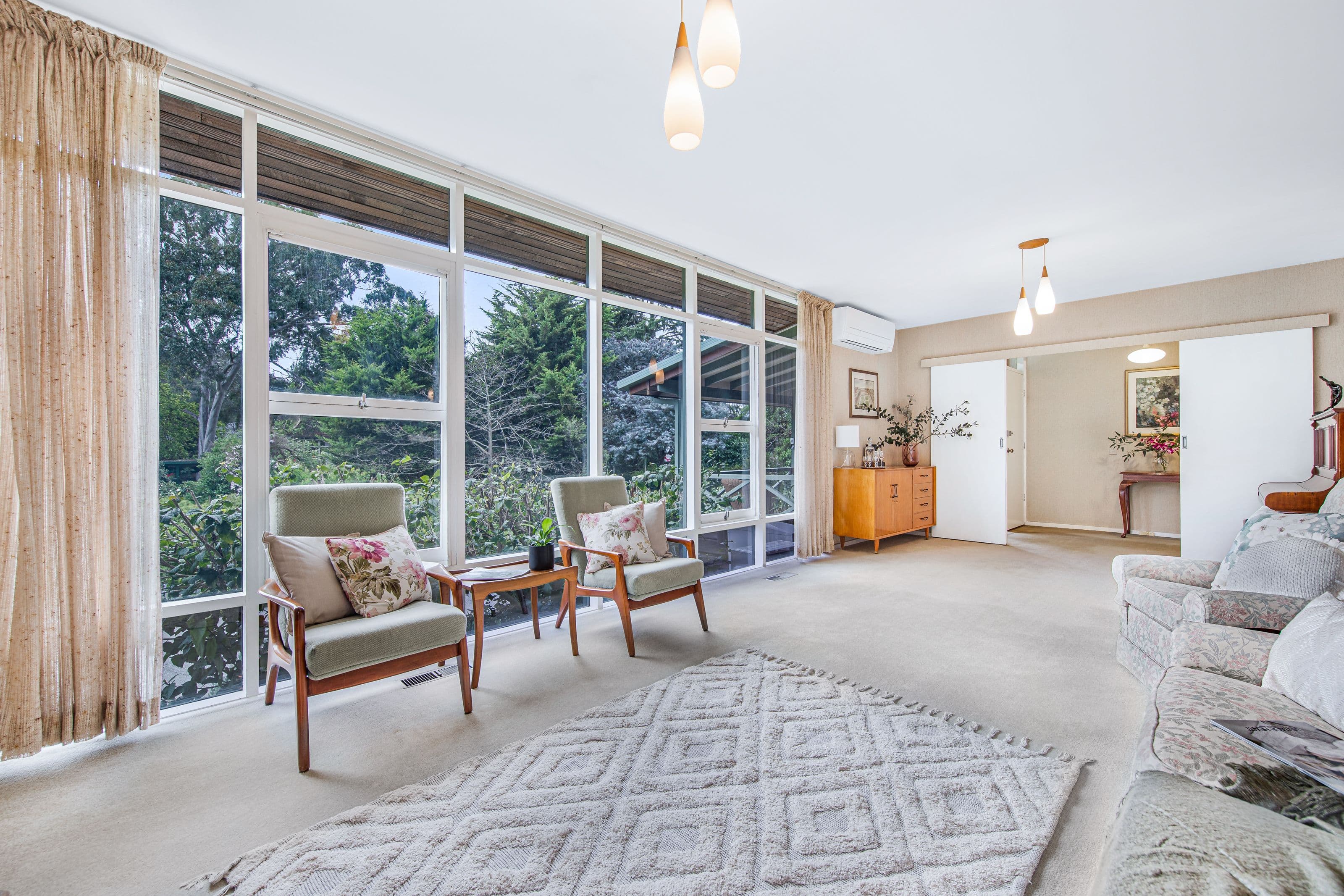 19 Meadow Crescent, Mount Waverley VIC 3149, Mount Waverley - Thumbnail 6