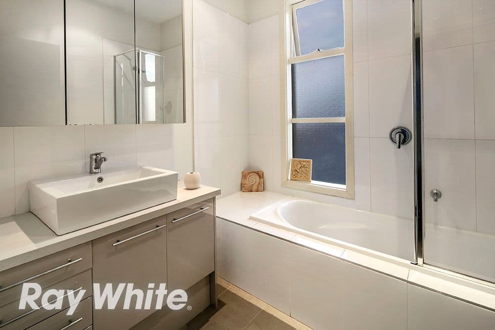9-11 Manikato Avenue, Mordialloc VIC 3195, Mordialloc - Thumbnail 7