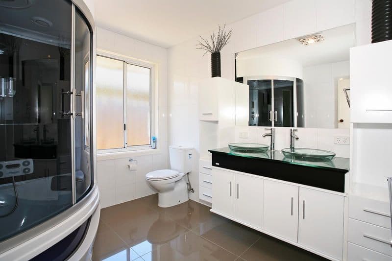 3 Bundoora Crescent, HIGHTON VIC 3216, Highton - Thumbnail 2