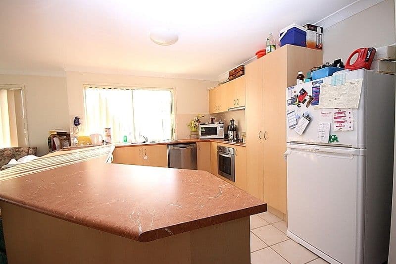 9 Respall Way, ARUNDEL QLD 4214, Arundel - Thumbnail 2