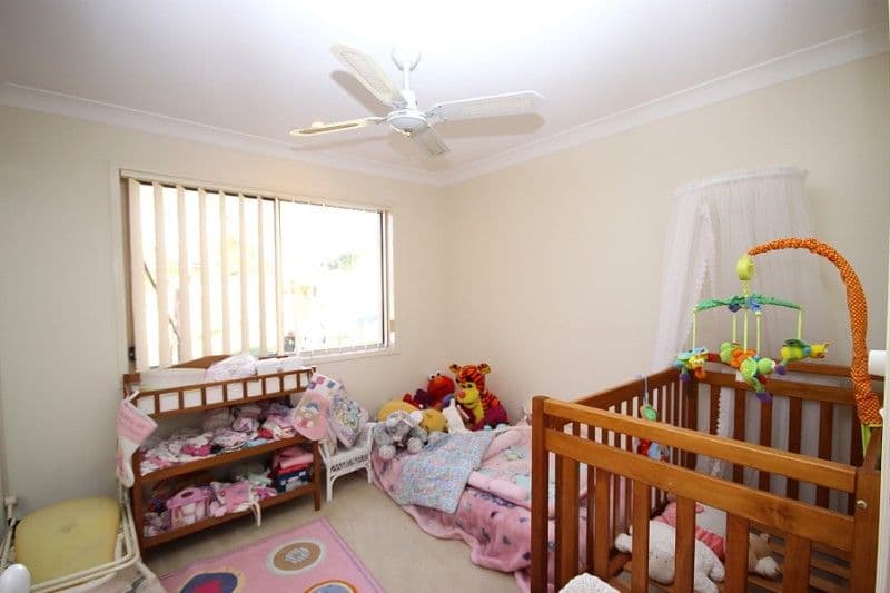 9 Respall Way, ARUNDEL QLD 4214, Arundel - Thumbnail 6
