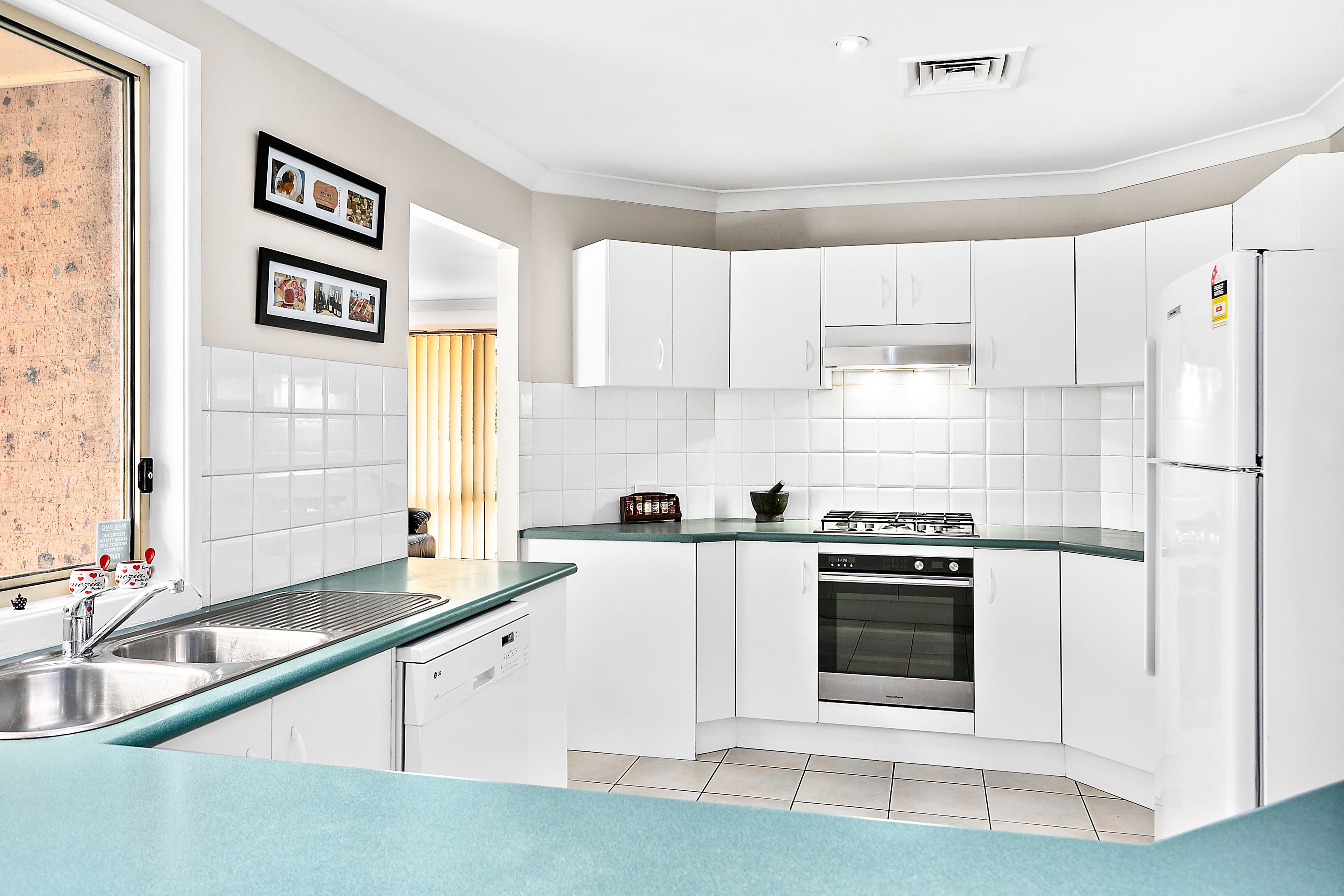 4 Munduran Close, Albion Park - Thumbnail 2