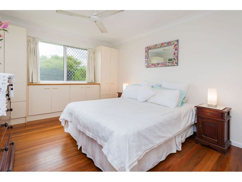 3 Pareena Crescent, Mansfield QLD 4122, Mansfield - Thumbnail 5