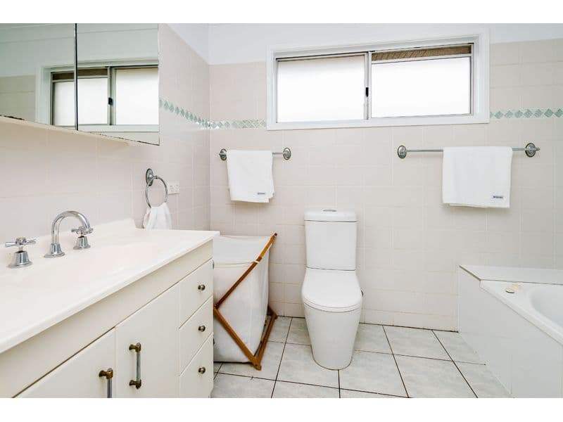 3 Pareena Crescent, Mansfield QLD 4122, Mansfield - Thumbnail 8