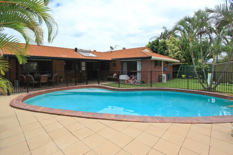 6 Palmwood Court, BURLEIGH WATERS QLD 4220, Burleigh Waters - Image 1