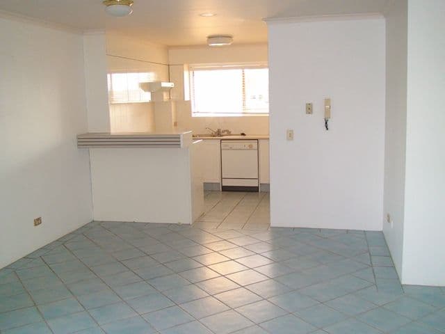 2/69 Airlie Road, Montmorency, Mount Low - Thumbnail 2