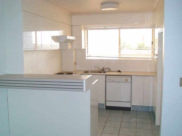2/69 Airlie Road, Montmorency, Mount Low - Thumbnail 4