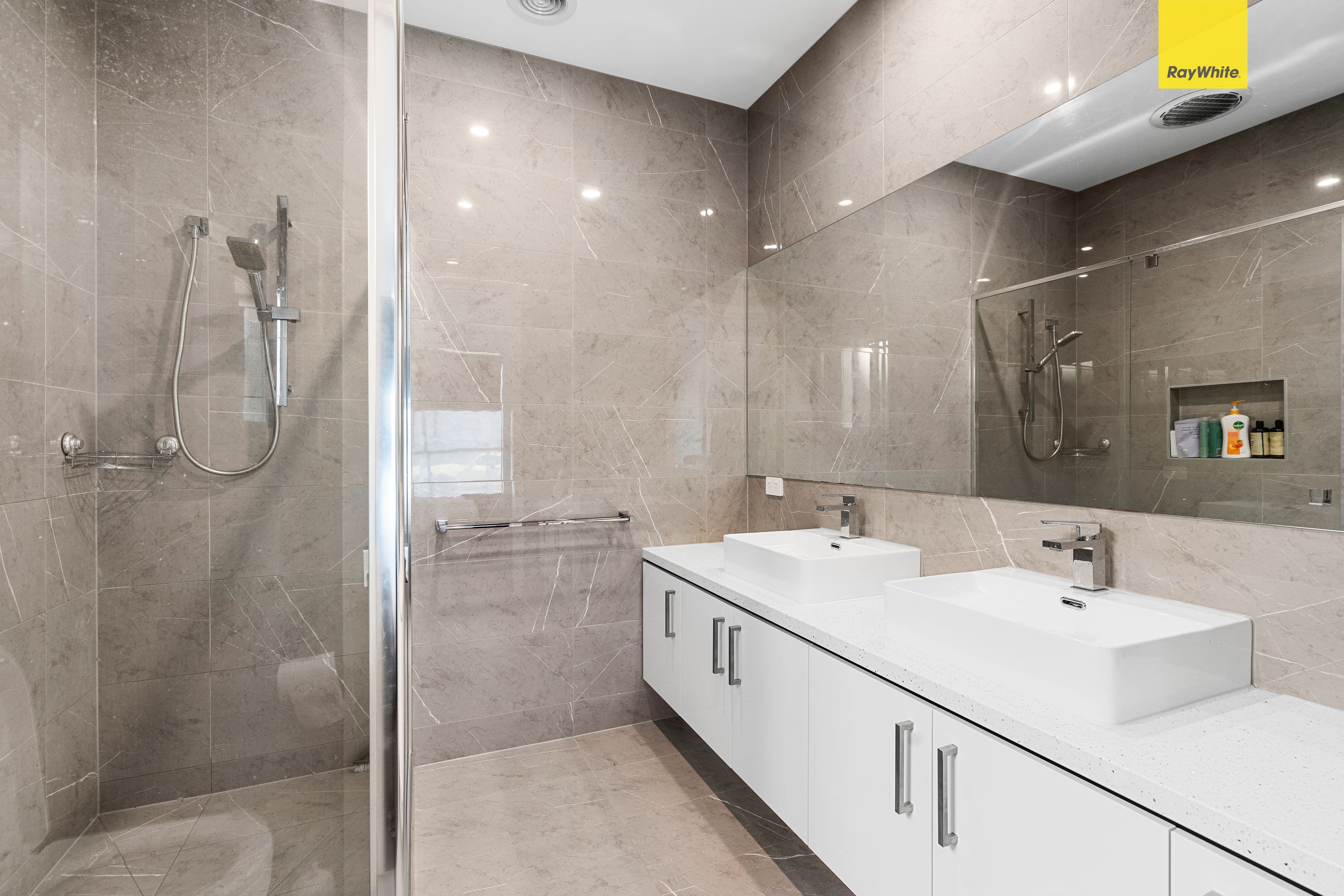 29 Houston Drive, THORNHILL PARK VIC 3335, Thornhill Park - Thumbnail 5