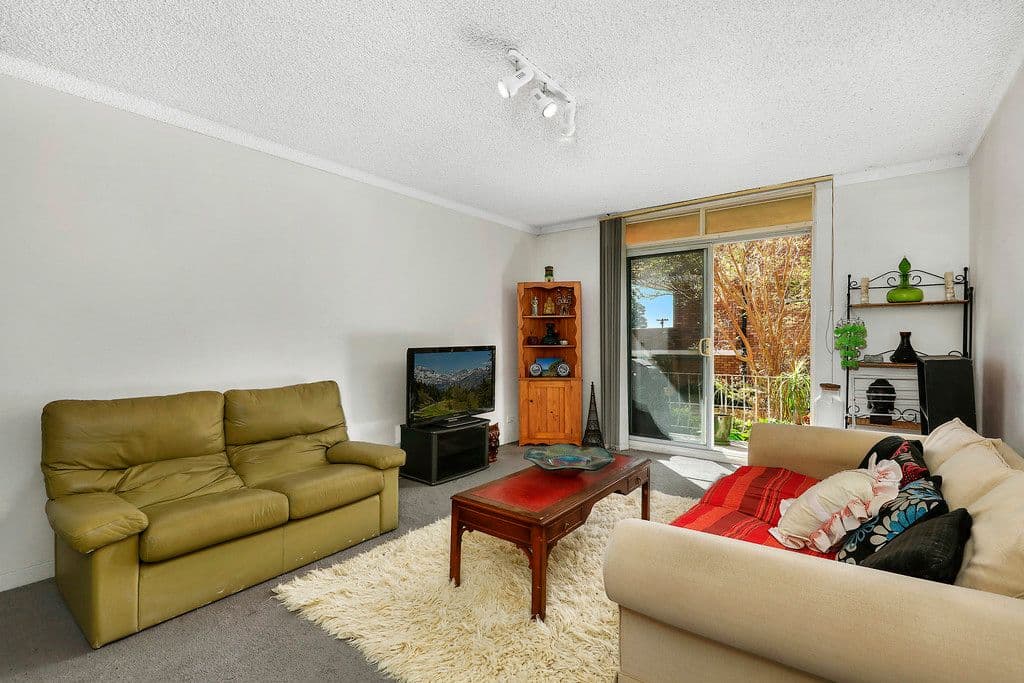104 Wyadra Avenue, Freshwater NSW 2096, Freshwater - Thumbnail 2