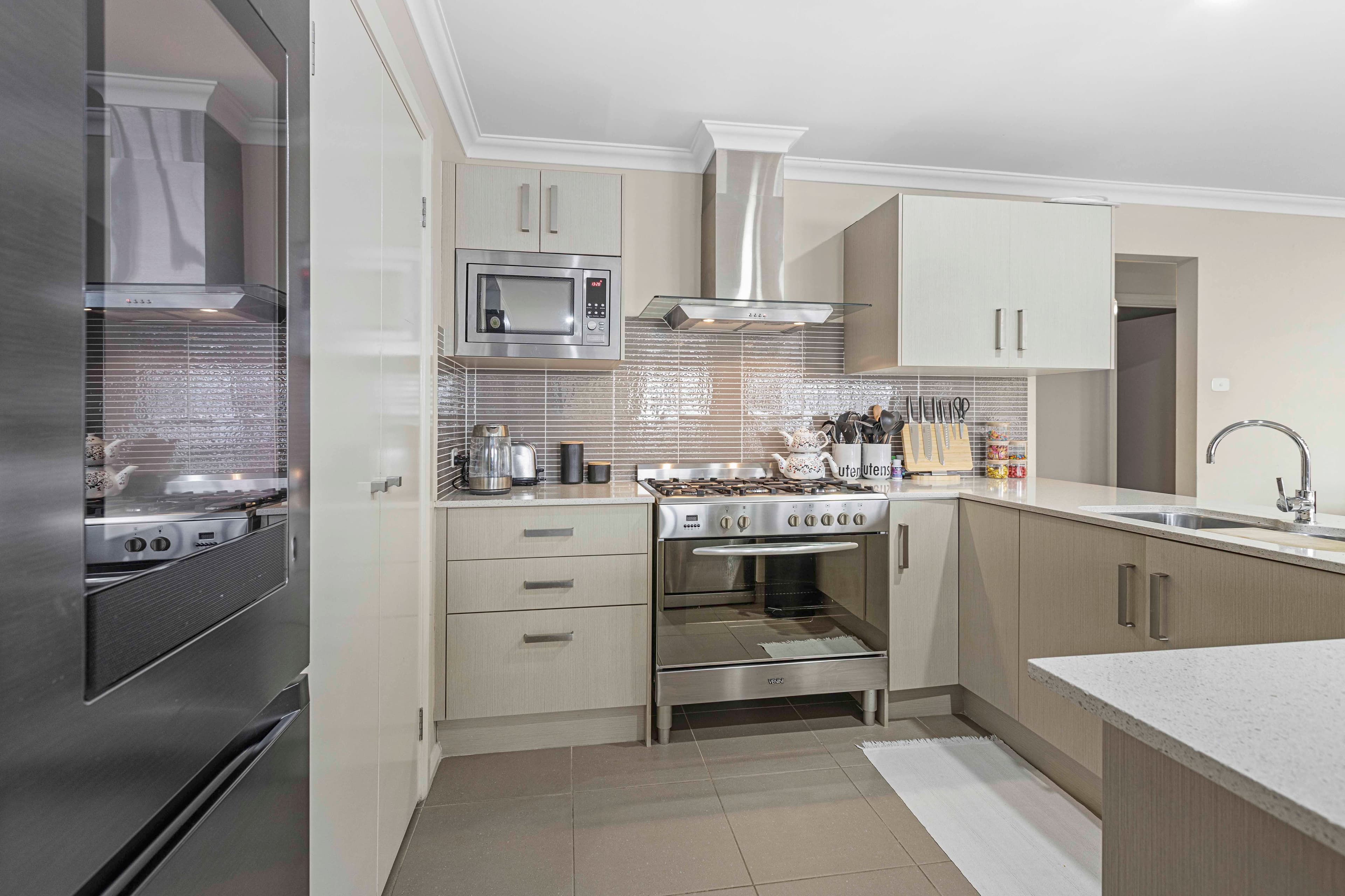 8 Ethan Close, Luddenham NSW 2745, Luddenham - Thumbnail 4
