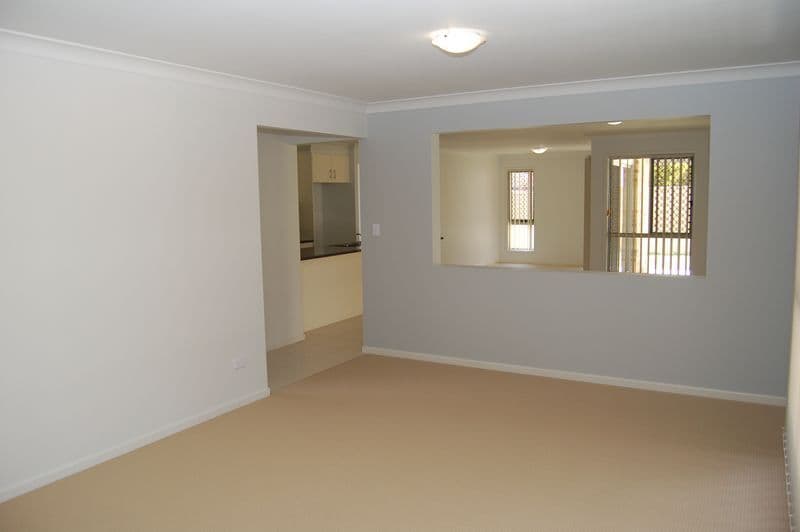 8 Springbrook Avenue, Redlynch, QLD, 4870, Redlynch - Thumbnail 6
