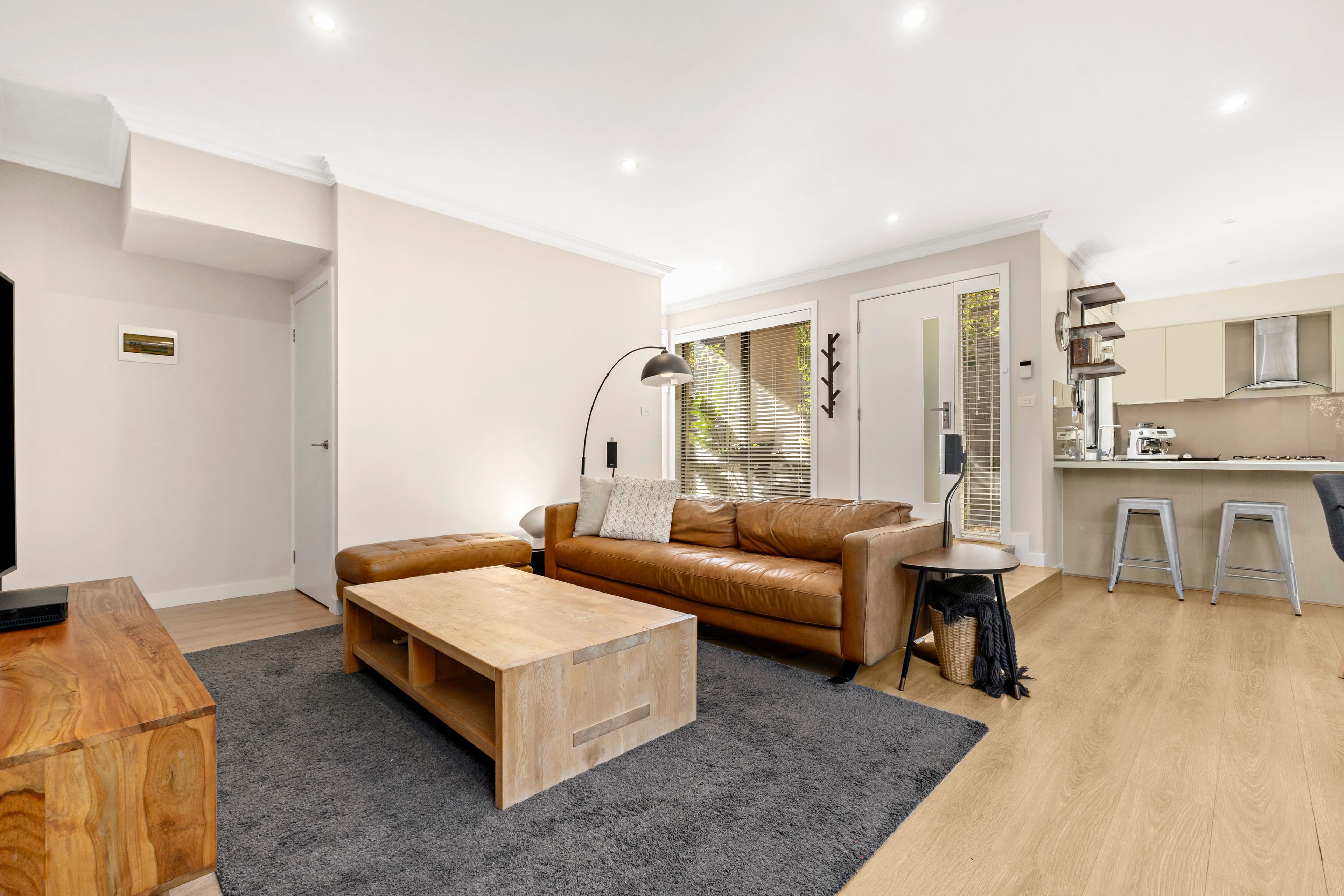 8 Crana Court, Chadstone VIC 3148, Chadstone - Thumbnail 3