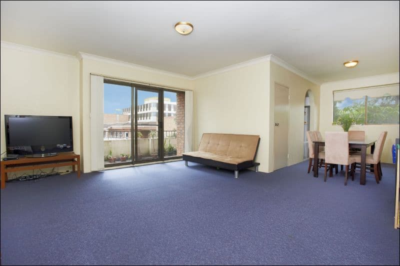 21 Railway Parade, WESTMEAD NSW 2145, Westmead - Thumbnail 4