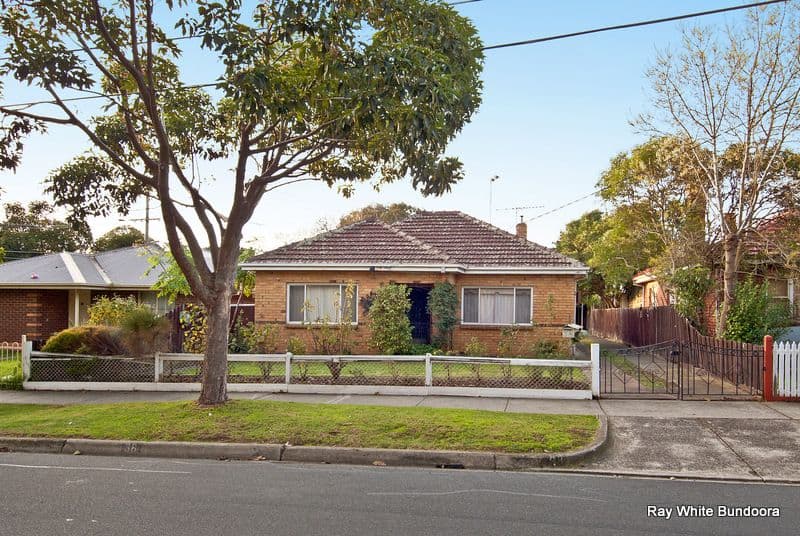 38 Locksley Avenue, RESERVOIR VIC 3073, Reservoir - Thumbnail 2