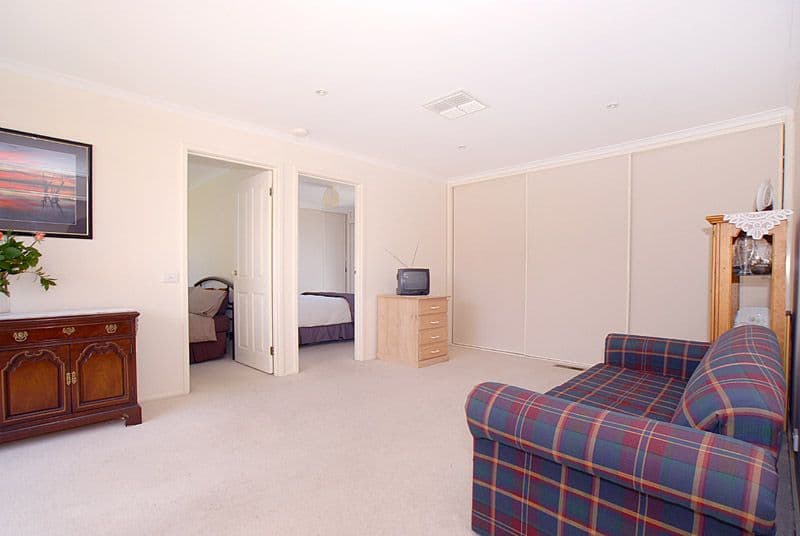 24 Greenaway Drive, Ferntree Gully VIC 3156, Ferntree Gully - Thumbnail 6