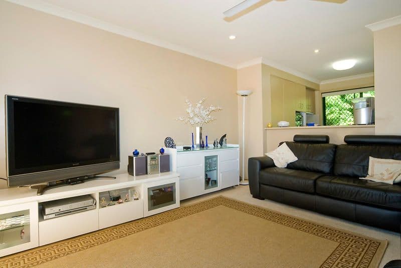 100 Morala Avenue, RUNAWAY BAY QLD 4216, Runaway Bay - Thumbnail 3