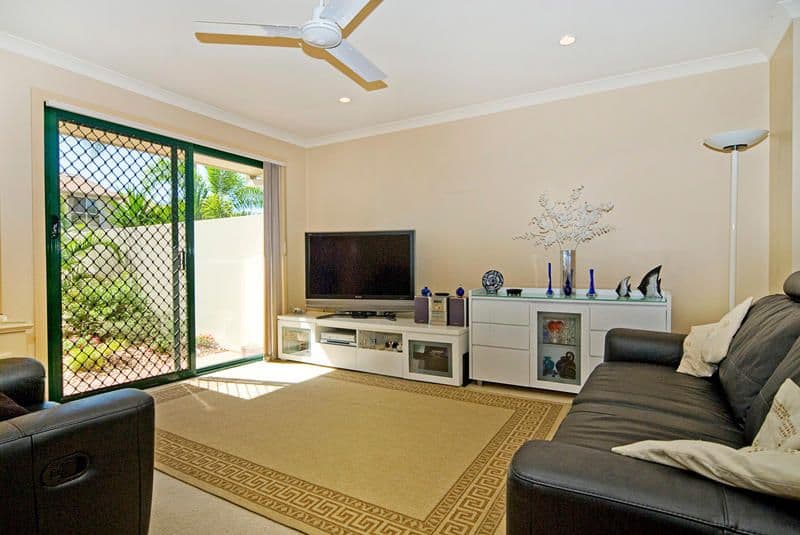 100 Morala Avenue, RUNAWAY BAY QLD 4216, Runaway Bay - Thumbnail 4