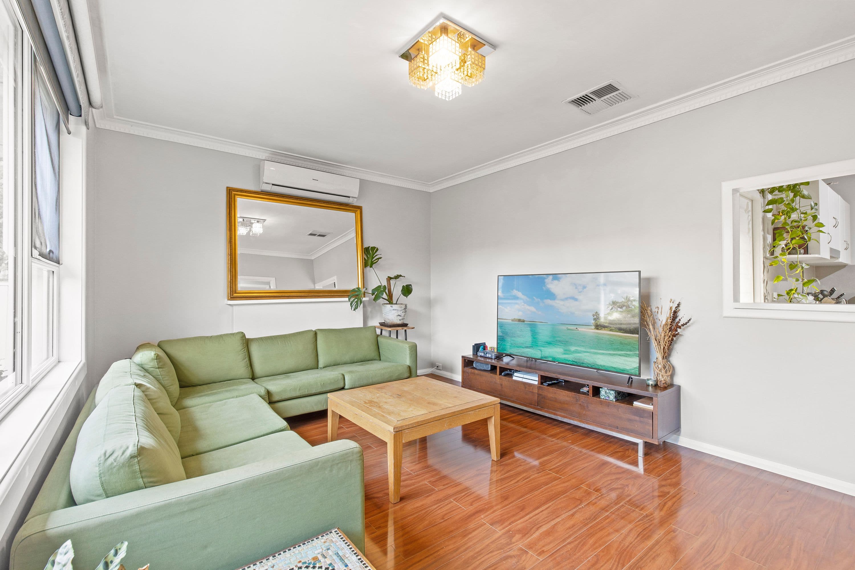 36 Damon Road, Mount Waverley VIC 3149, Mount Waverley - Thumbnail 2