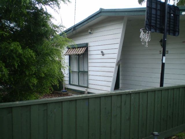 4 Neville Street, SEAFORD VIC 3198, Seaford - Image 1