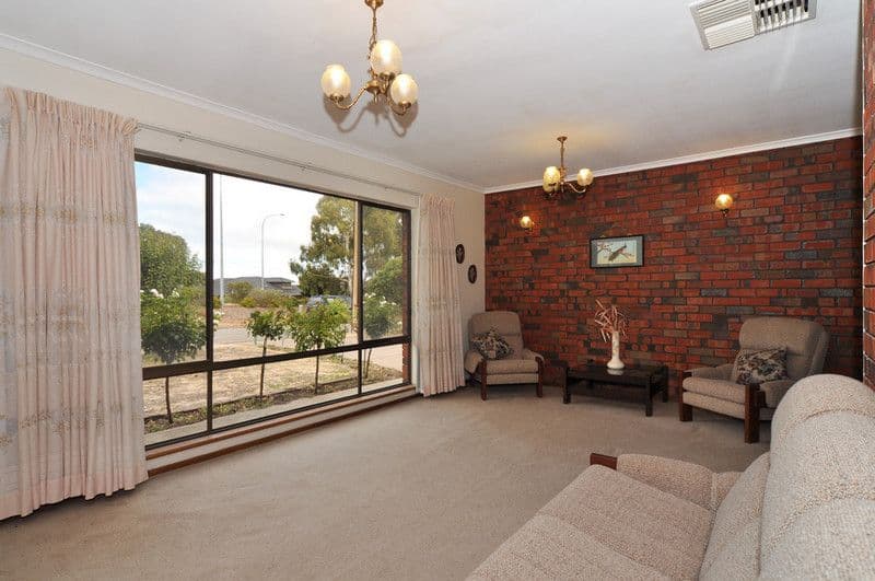 45 Warri Parri Drive, FLAGSTAFF HILL SA 5159, Flagstaff Hill - Thumbnail 3