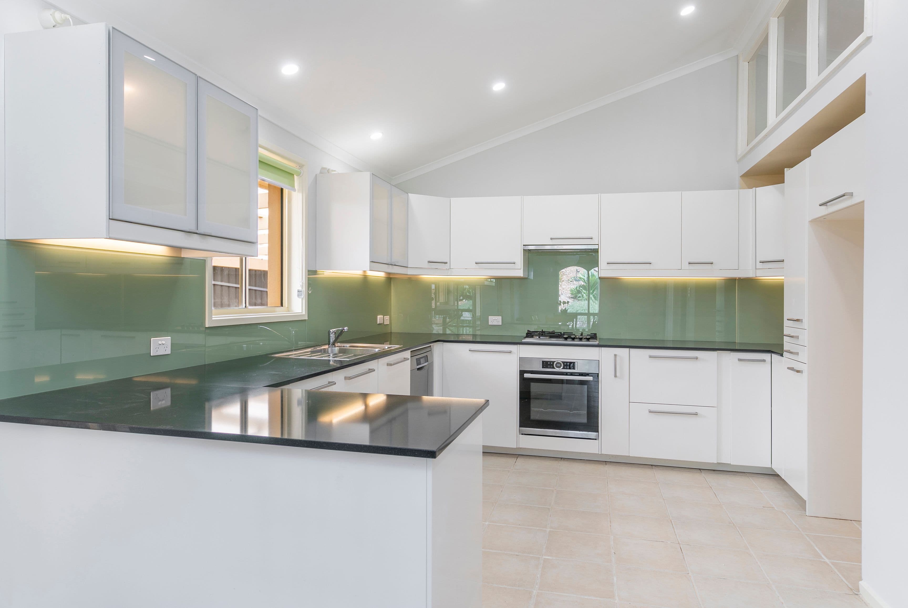 6 Quondong Avenue, Athelstone SA 5076, Athelstone - Thumbnail 2