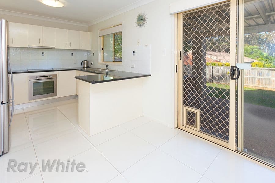 7 Finn Court, CAMIRA QLD 4300, Camira - Thumbnail 2