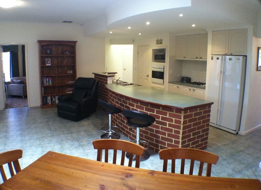 18B Warwick Street, ST JAMES WA 6102, St James - Thumbnail 2