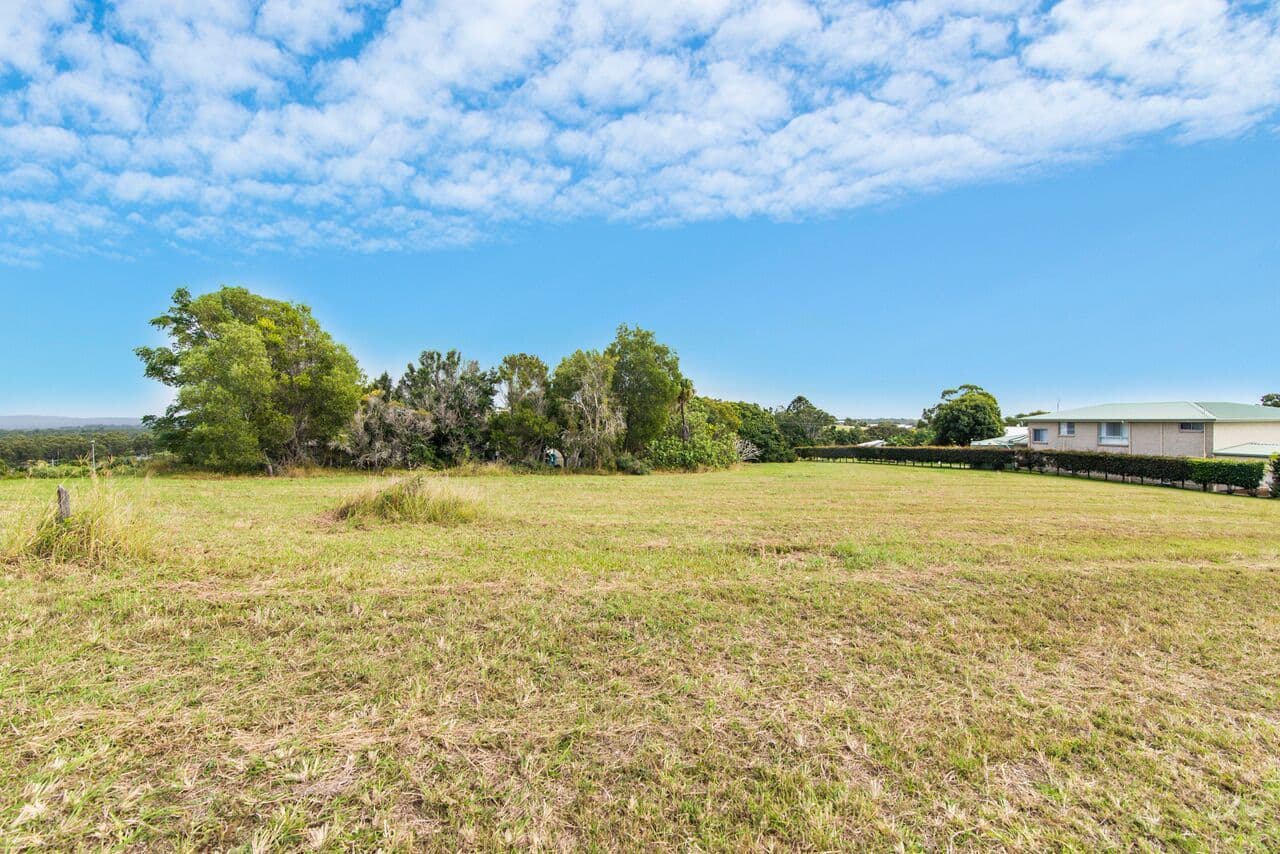 16 Straits Outlook, Craignish QLD 4655, Craignish - Thumbnail 3