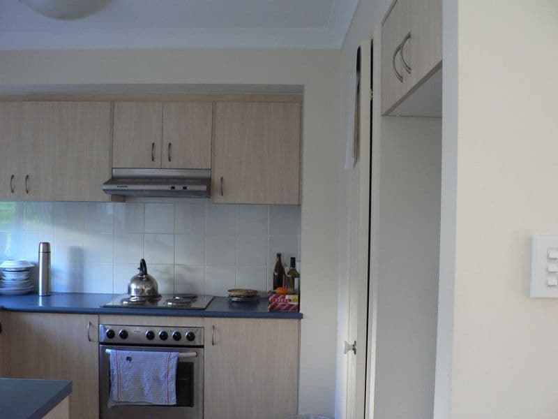 196 Hellawell Road, SUNNYBANK HILLS QLD 4109, Sunnybank Hills - Thumbnail 3