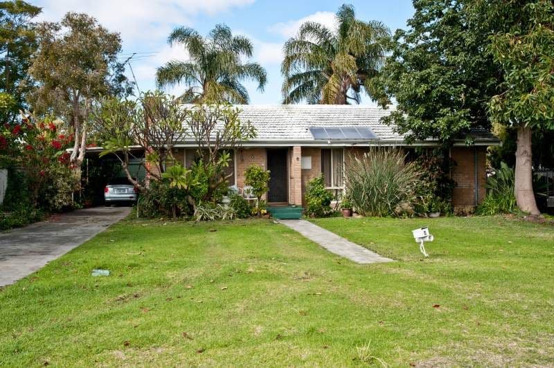6 Beagle Place, BELMONT WA 6104, Belmont - Image 1