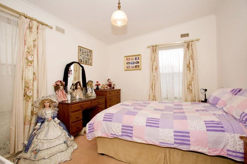 11 Buangor Street, CORIO VIC 3214, Corio - Thumbnail 5