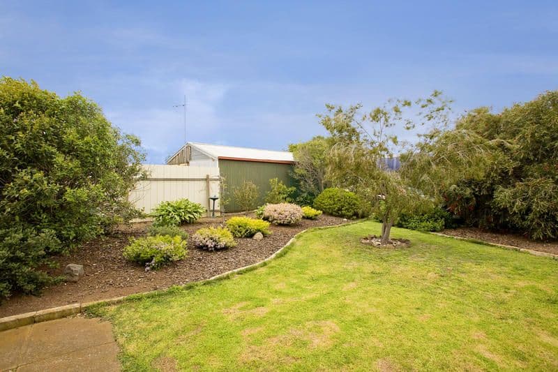 11 Buangor Street, CORIO VIC 3214, Corio - Thumbnail 7